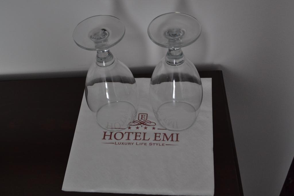 Hotel Emi Strumica Bagian luar foto