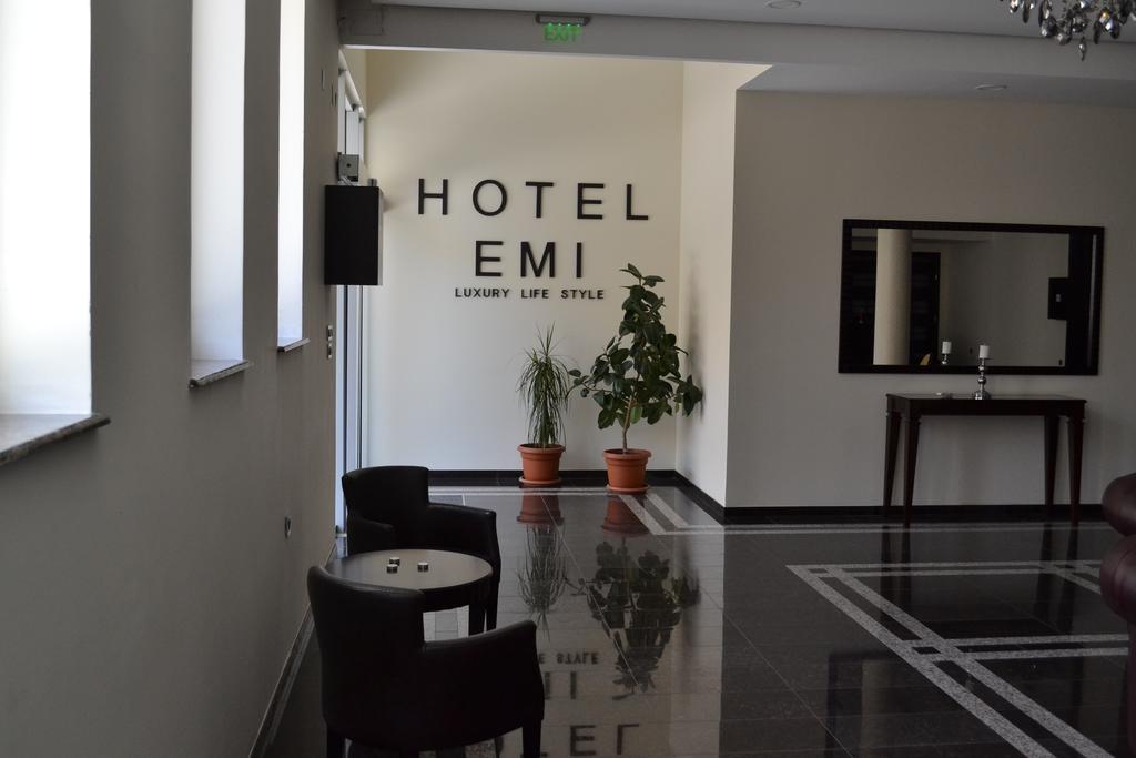 Hotel Emi Strumica Bagian luar foto